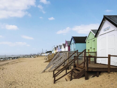 2 bedroom accommodation in Saxmundham