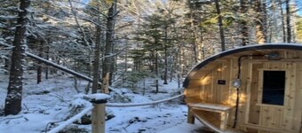 Pet-Friendly Glamping Dome close to Peggy’s Cove!