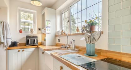 Little Crawfish Cottage