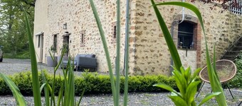 Rushes Lake - a high end one double bedroom boutique style Gite. 