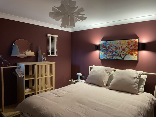 1 chambre, fer et planche à repasser, Wi-Fi, draps fournis