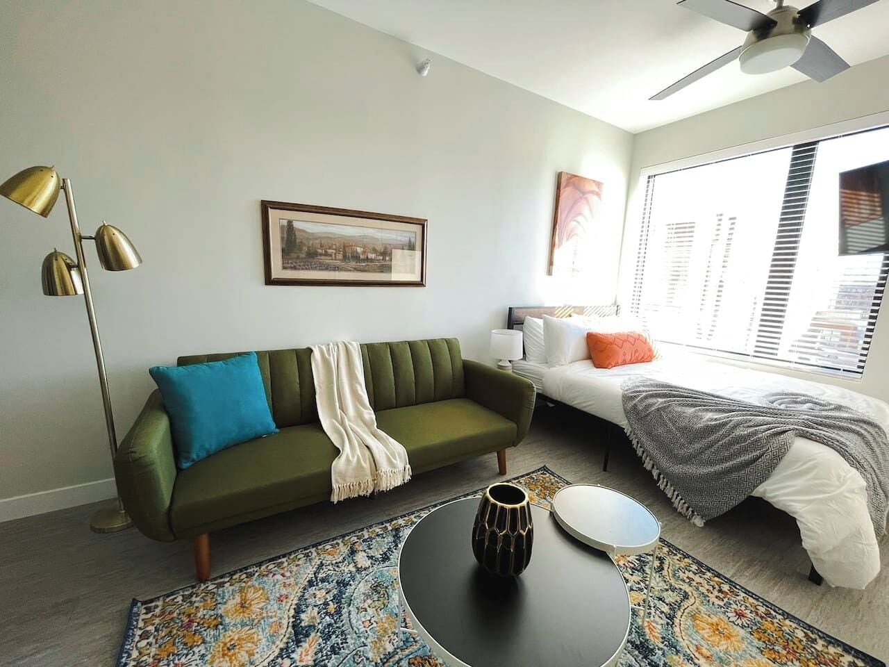 書桌、熨斗/熨衫板、免費 Wi-Fi、床單