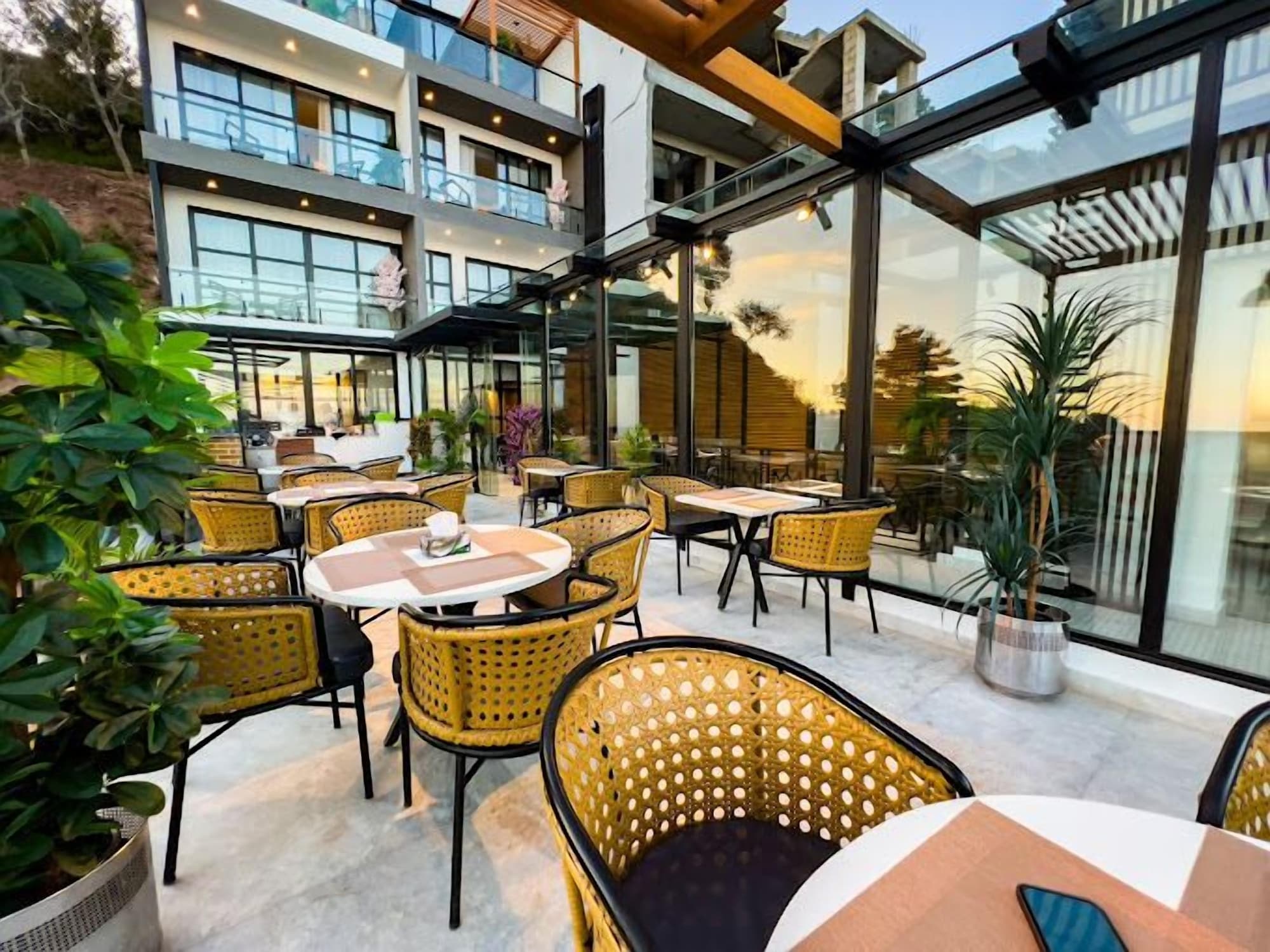 3 Star Hotels