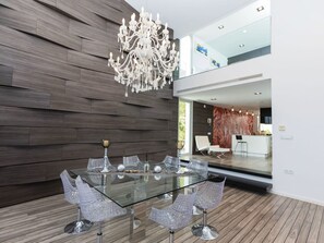 Dining - Stunning private villa for 8 people with A/C, private pool, WIFI, TV, terrace and panoramic view (Calonge)