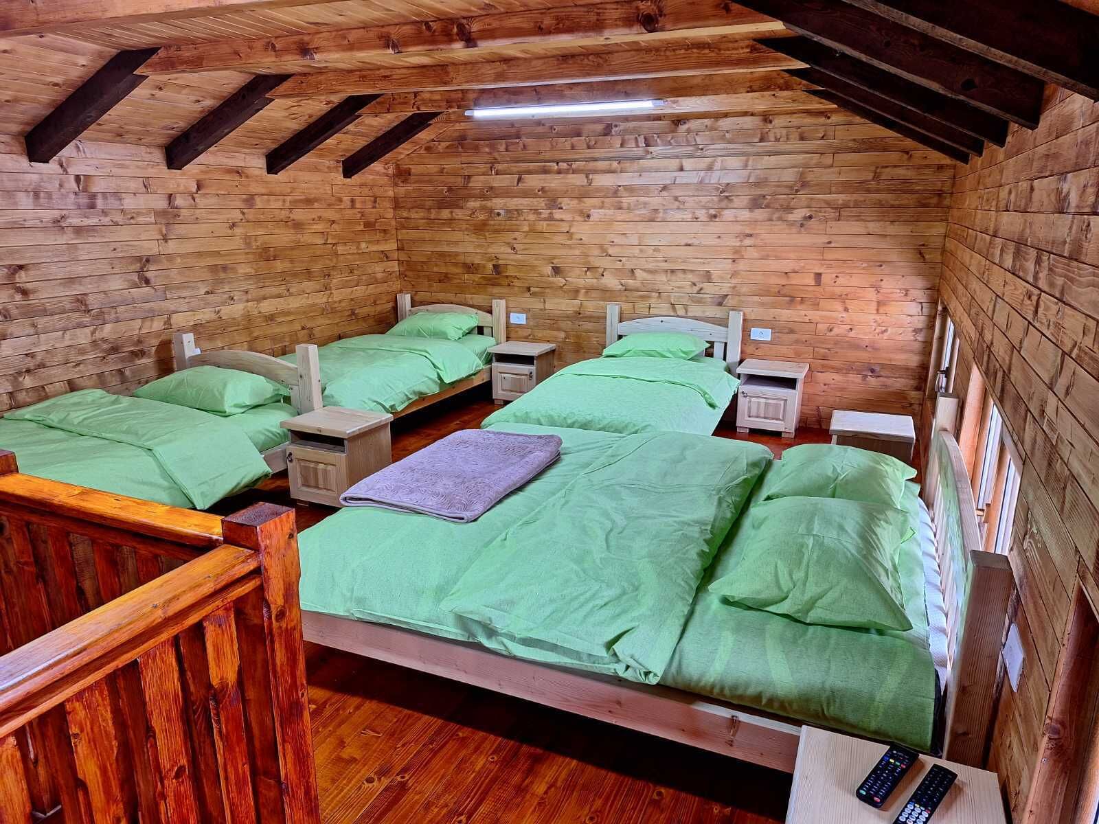 1 bedroom, iron/ironing board, WiFi (free), bed sheets
