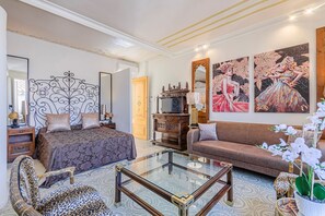 1 makuuhuone, silitysrauta/-lauta, Wi-Fi, vuodevaatteet