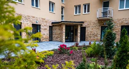 Lovely apartment for 4 people with WIFI, TV, balcony and pets allowed