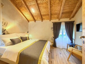 2 habitaciones, cuna de viaje y wifi gratis