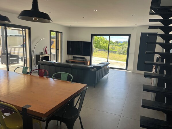 Smart TV, stereo - Villa en Provence (Rougiers)