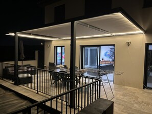Terrace/patio - Villa en Provence (Rougiers)