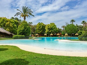 Pool - Beautiful apartment for 5 guests with pool, A/C, WIFI, TV and terrace (Marbella)