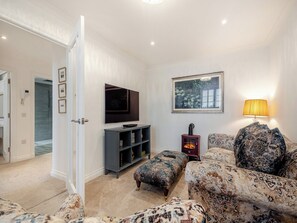 Living area - Luxury Moffat Apartment (Moffat, near Dumfries)