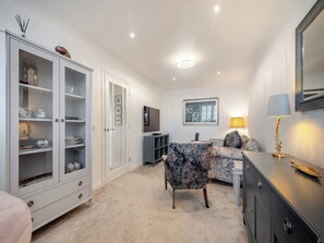 Living area - Luxury Moffat Apartment (Moffat, near Dumfries)