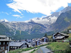 Esterni
