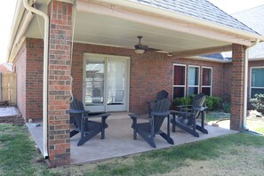 Terrace/patio - Warwick Place (Oklahoma City)