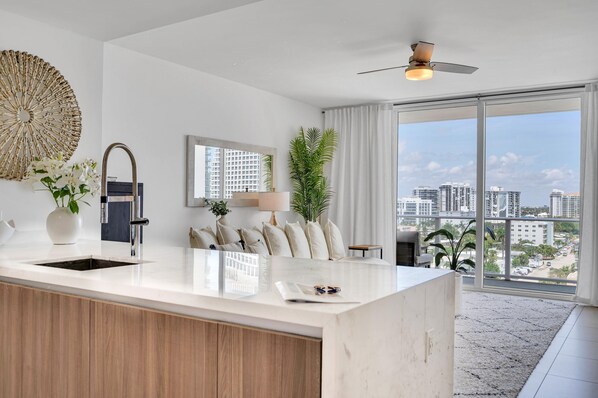 Interior - Luxury Resort Style Condo - No Resort Fee! (Fort Lauderdale)