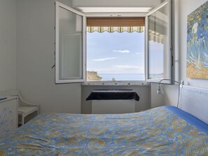 2 chambres, lit de bébé portatif, accès au Wi-Fi (inclus)