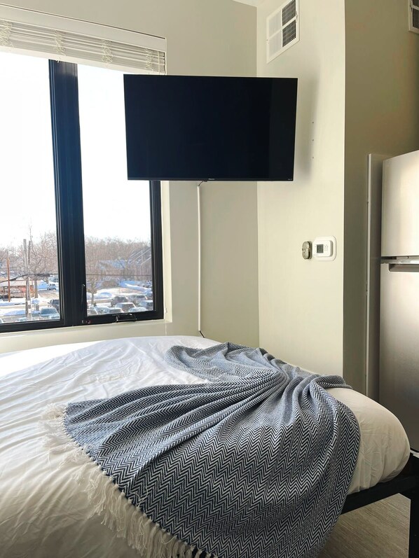 1 bedroom, free WiFi, bed sheets