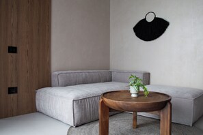 Studiosvit Superior | Vardagsrum | Tv