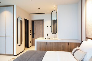 Minibar, in-room safe, desk, blackout drapes