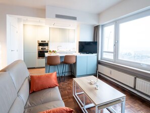 TV - Nice apartment for 6 guests with WIFI and TV (Blankenberge)