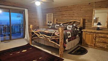 4 soverom, strykejern/-brett, wi-fi og sengetøy