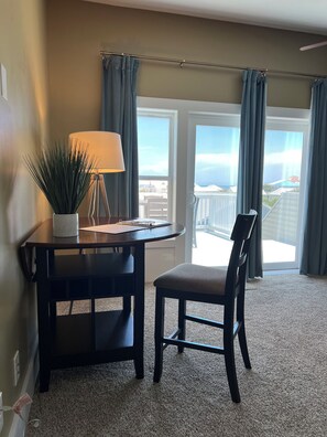 Interior - Family Beach House•Walk to Beach•4 Private Suites•Elevator•Free Parking (Carolina Beach)