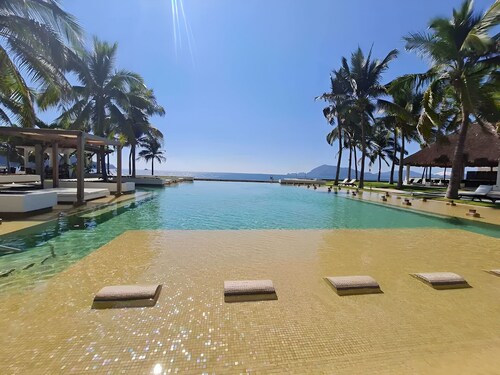 Charming apartment on the beach Beautiful view ponto horizonte manzanillo 
