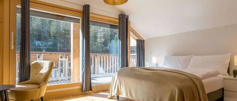 2 chambres, lit parapluie, Wi-Fi gratuit, draps fournis