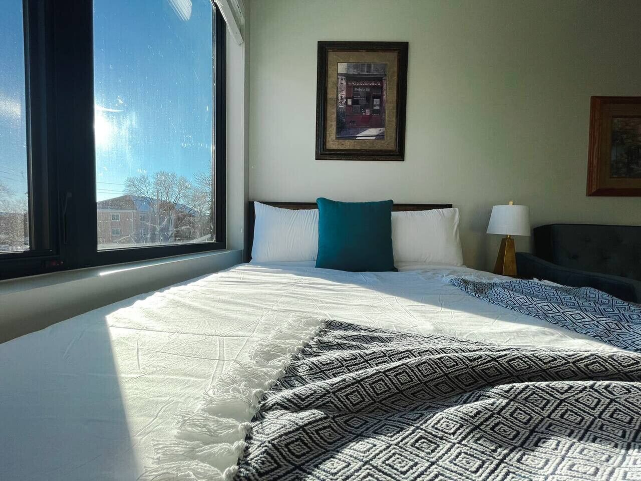 Desk, iron/ironing board, free WiFi, bed sheets