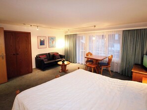 1 chambre, Wi-Fi gratuit, draps fournis