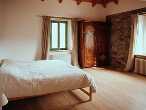 3 soverom, reiseseng for barn og wi-fi (inkludert)