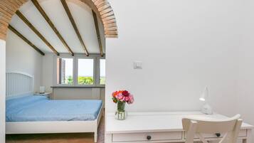 2 Schlafzimmer, Bügeleisen/Bügelbrett, Reisekinderbett, kostenloses WLAN