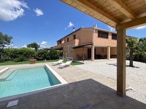 Pool - Wonderful  villa for 8 people with A/C, private pool, WIFI, TV, terrace and pets allowed (Casale Marittimo)