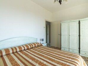 2 habitaciones, cuna de viaje y wifi gratis 