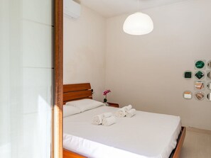 2 chambres, accès au Wi-Fi (inclus)