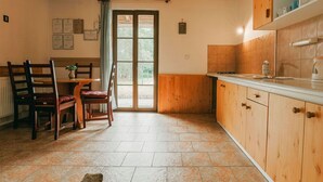 Private kitchen - Beautiful apartment for 4 people with pool, WIFI, TV and patio (Jablonec Nad Nisou)