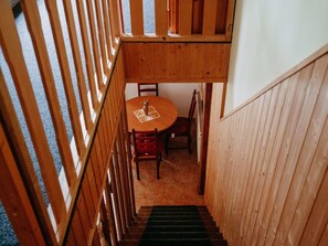 Dining - Beautiful apartment for 4 guests with pool, WIFI, TV and patio (Jablonec Nad Nisou)
