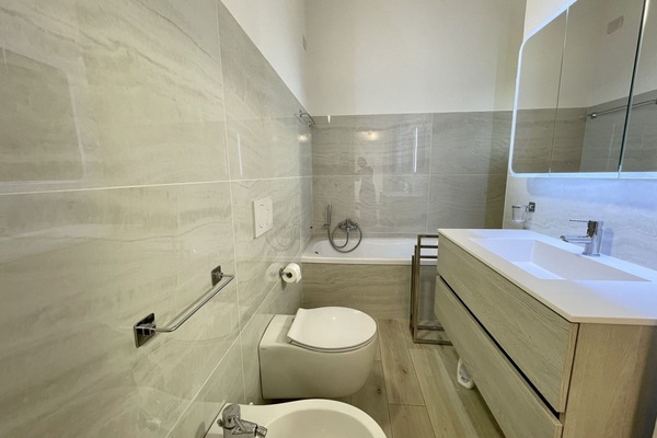 L'Eau, Ciel, Nuage, Propriété, Meubles, Bâtiment, Plante, Bleu Azur, Piscine, Mobilier De Jardin