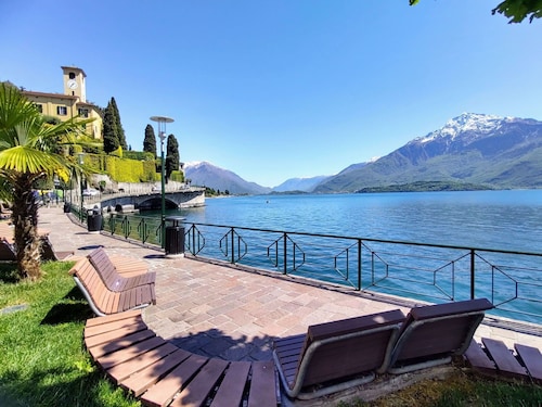 Joli appartement pour 4 personnes avec WIFI, TV, balcon et animaux admis