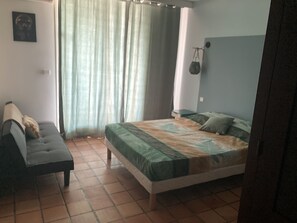 1 bedroom, WiFi, bed sheets