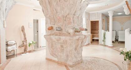 Lovely apartment for 4 people with WIFI, TV and balcony