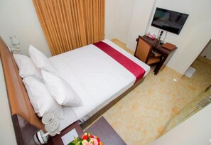 디럭스 더블룸, 호수 전망 | 책상, 방음 설비, 무료 WiFi, 침대 시트