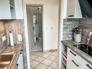 Microwave, dishwasher, toaster, highchair - Nice apartment for 2 people with WIFI, TV, terrace and pets allowed (Zempin)