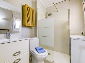 Bathroom - Cosy apartment for 2 guests with A/C, TV and terrace (Roses)