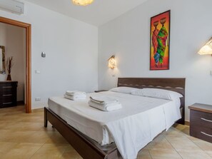 2 chambres, lit parapluie, Wi-Fi gratuit