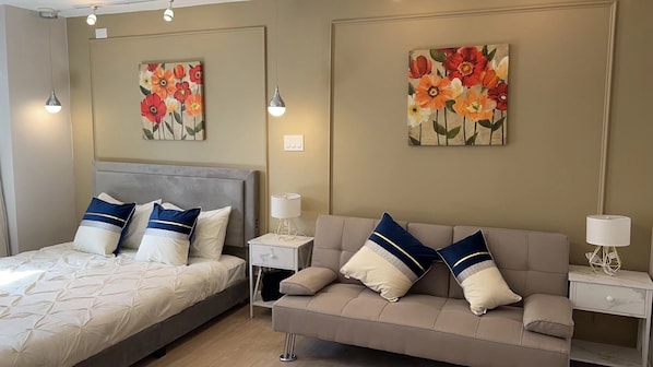 Skrivbord, wi-fi och sängkläder