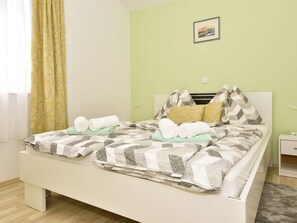 2 bedrooms, free WiFi