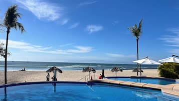 En la playa