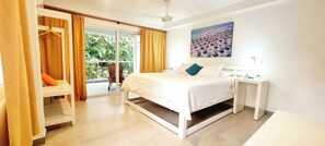 Chambre Standard | Literie de qualité supérieure, couette en duvet d'oie, minibar